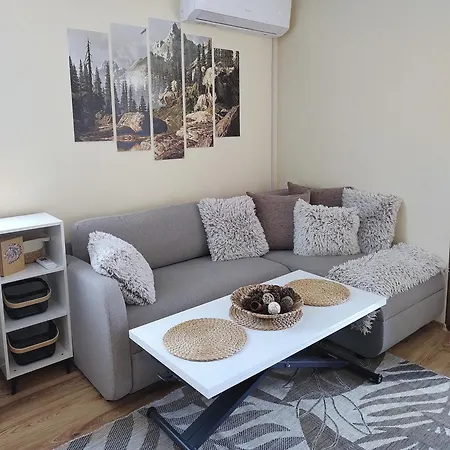 Serenity, Lägenhet