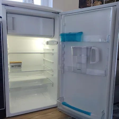 Serenity, * Μπάνσκο